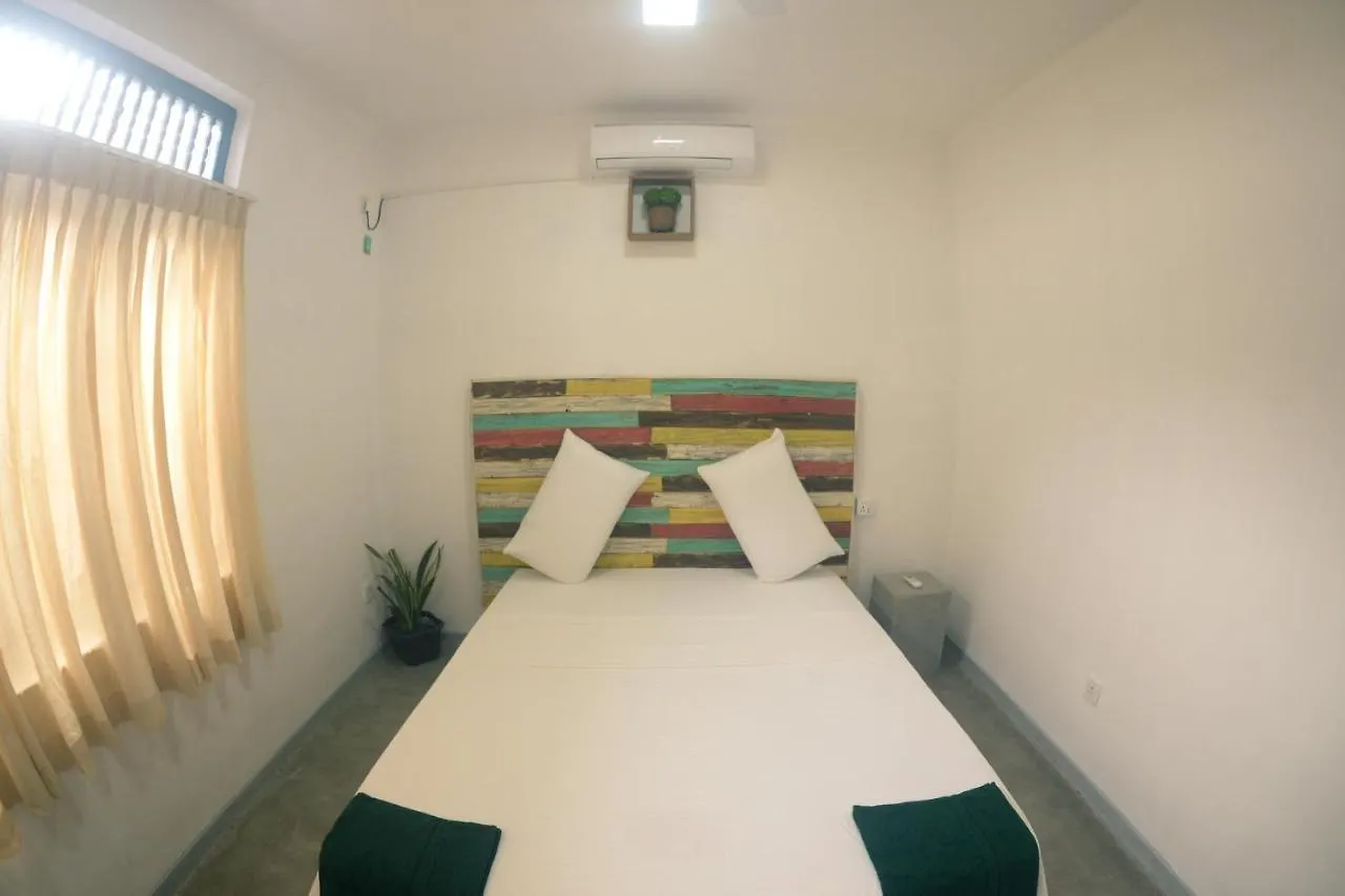 Groove House Hostels Colombo 0*,