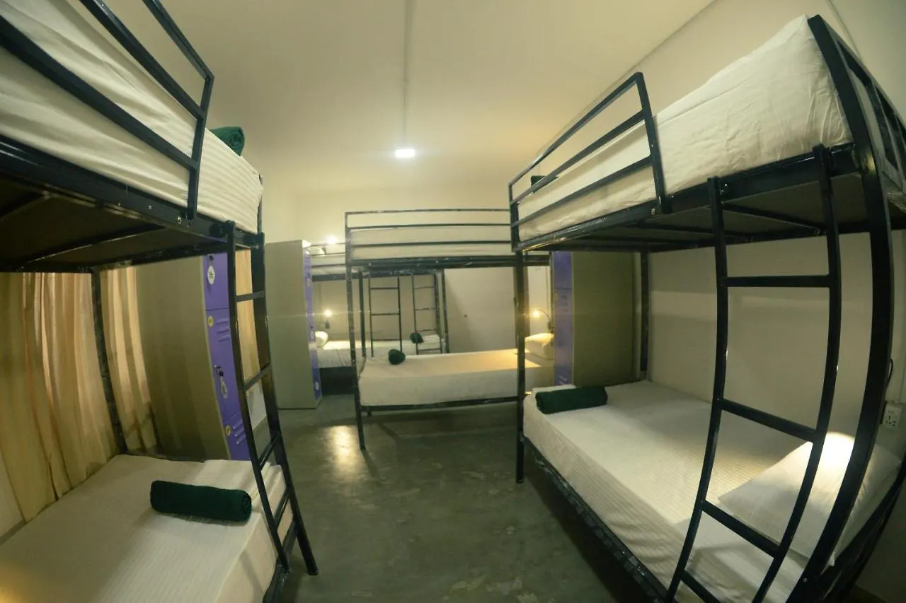 Groove House Hostels Colombo 0*,