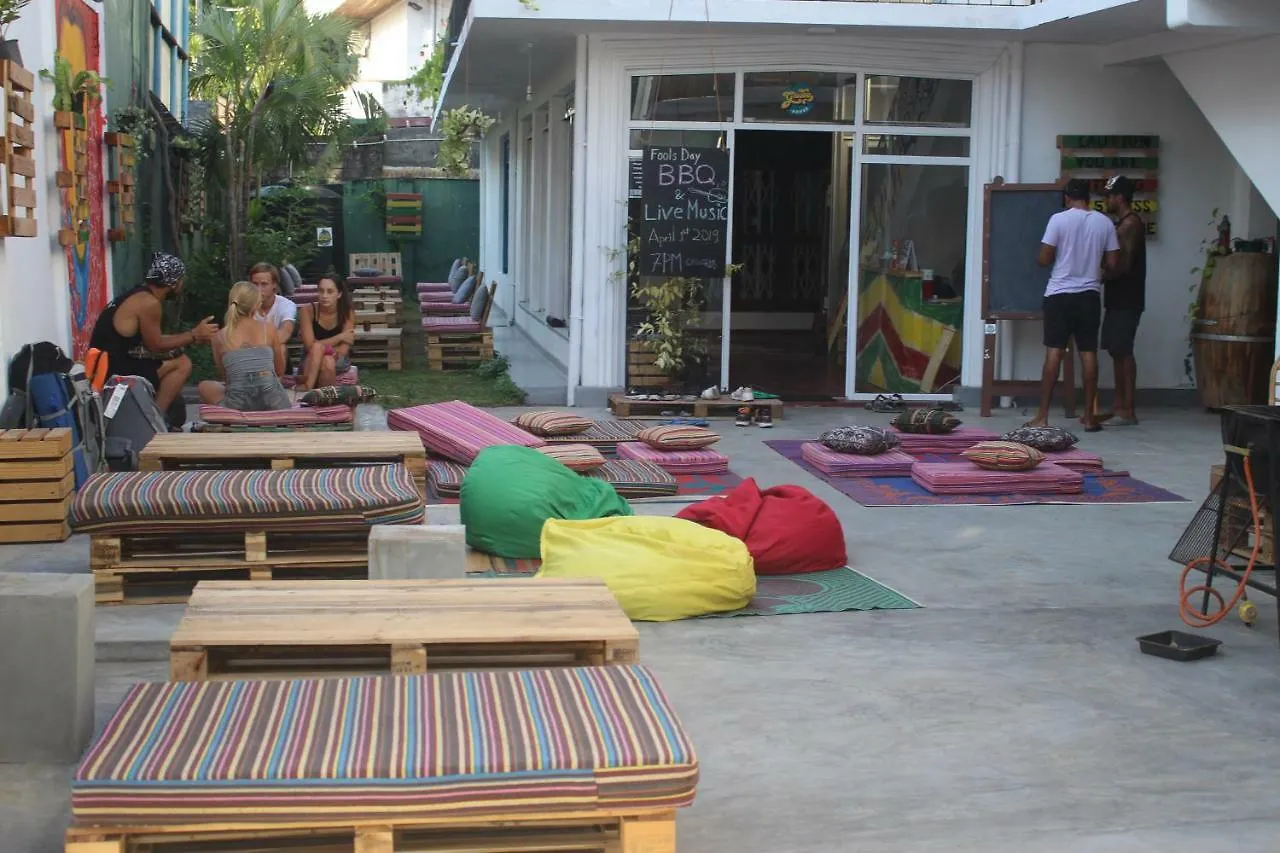 Groove House Hostels Colombo