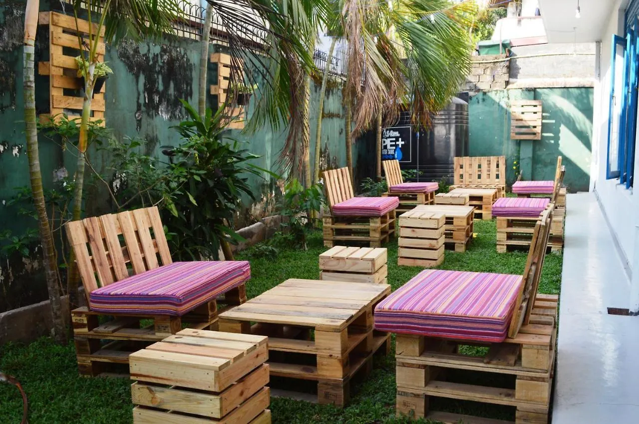 Groove House Hostels Colombo Sri Lanka