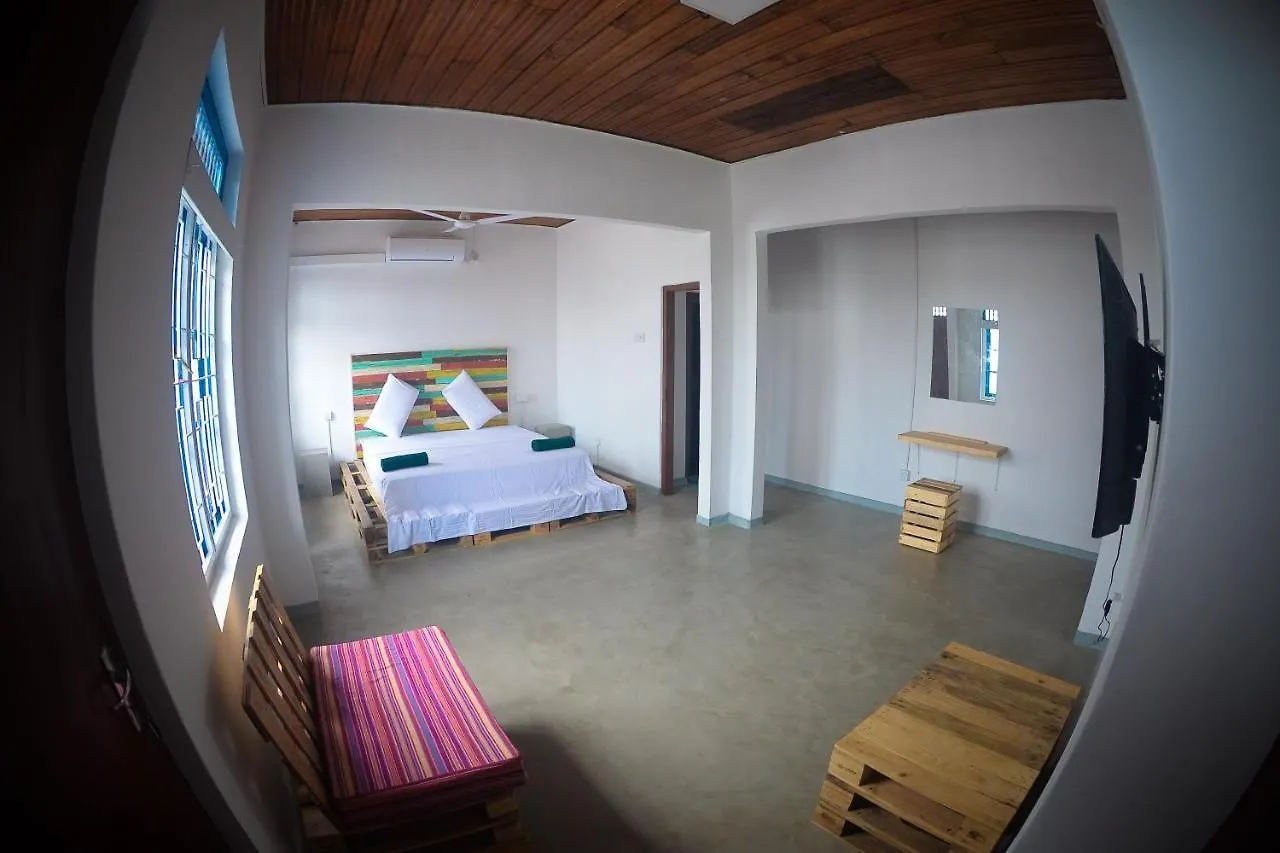 Groove House Hostels Colombo Sri Lanka