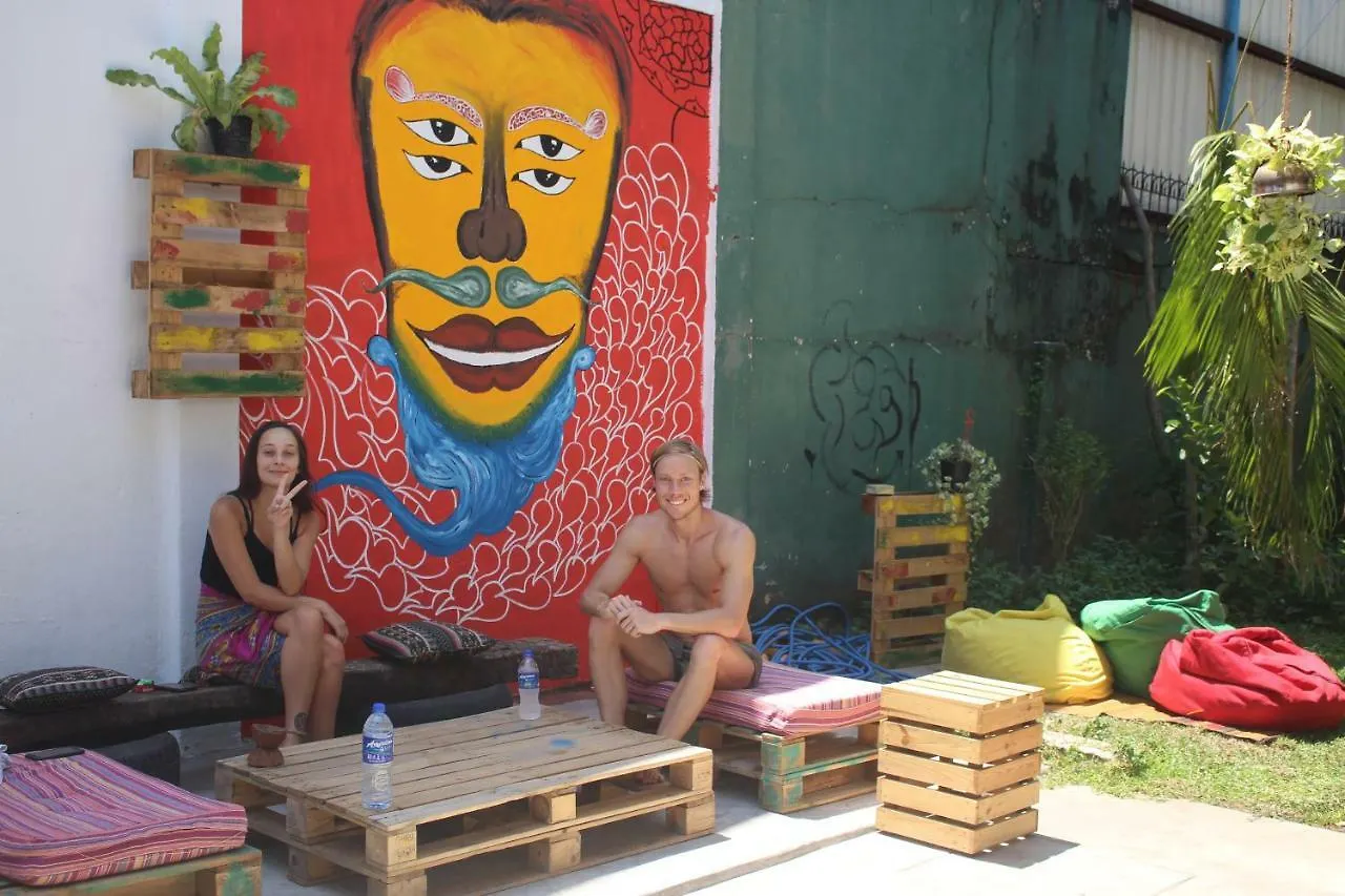 Groove House Hostels Colombo Sri Lanka
